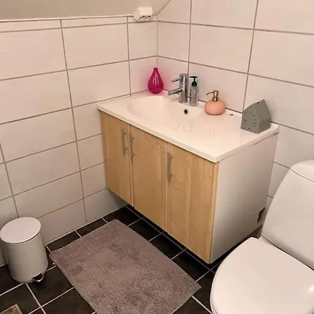 Casa vacanze Tromso's Location? & Nature 5 Mins Away. *