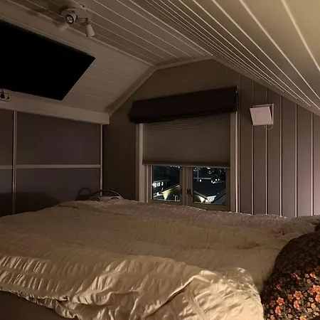 Casa vacanze Tromso's Location? & Nature 5 Mins Away. *