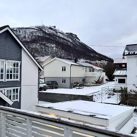 Tromso's Location? & Nature 5 Mins Away. *
